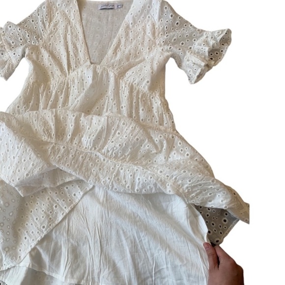 Petal and Pup White Eyelet Dress Size 4 - Picture 5 of 5